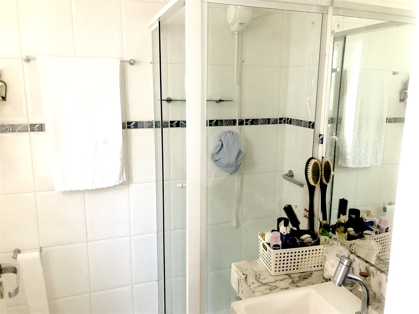 Apartamento à venda com 3 quartos, sendo 1 suíte, em Jardim América, São Paulo, SP
