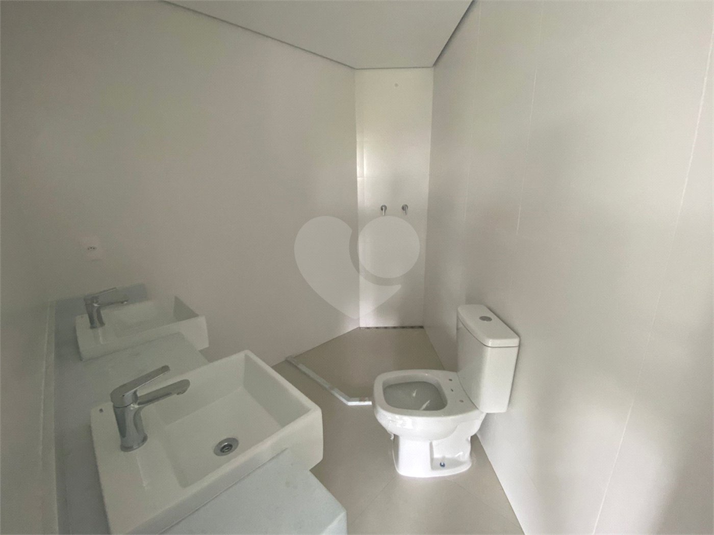 Apartamento à venda com 3 suítes em Vila Ester (zona Norte), São Paulo, SP