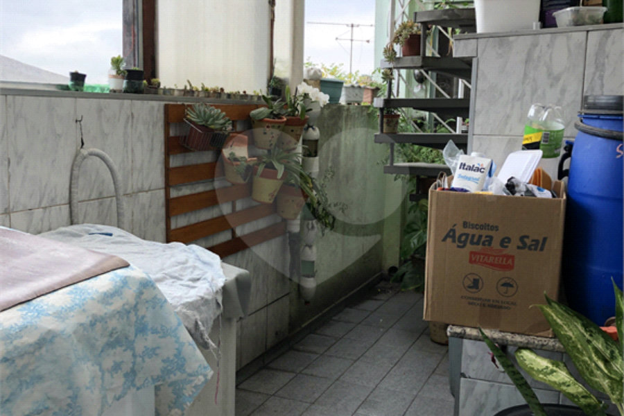 Sobrado à venda com 3 quartos, sendo 1 suíte, em Vila Gustavo, São Paulo, SP
