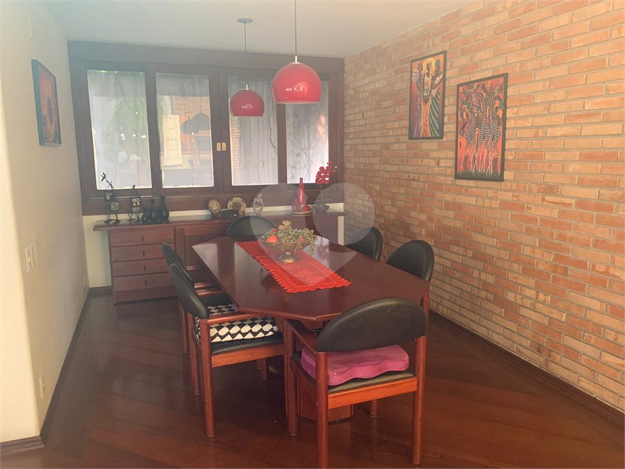 Casa à venda com 3 quartos, sendo 2 suítes,  no condomínio Village Davignon, Sorocaba - SP