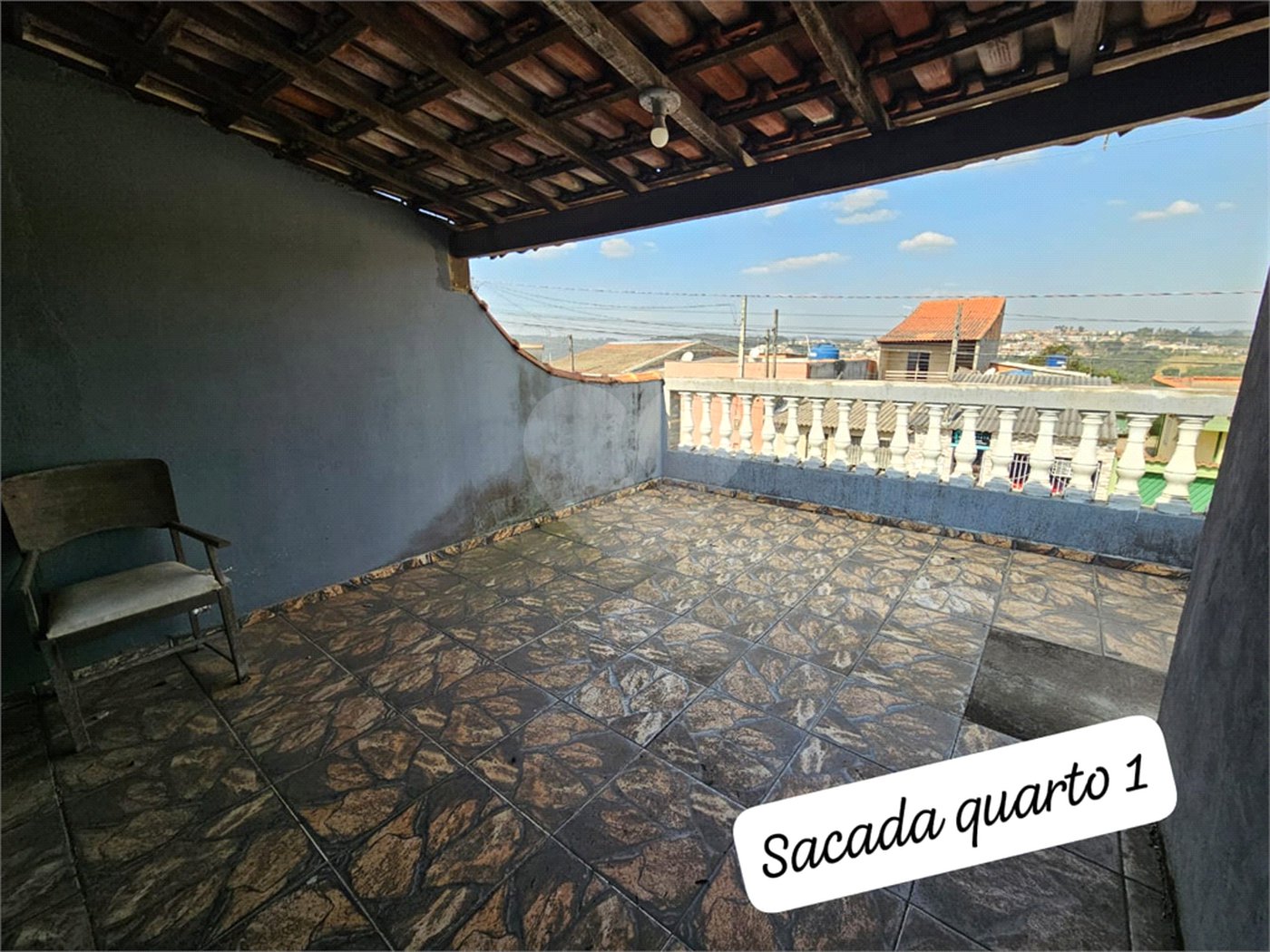 Casa à venda com 2 quartos em Jardim Vitória, Mairinque, SP