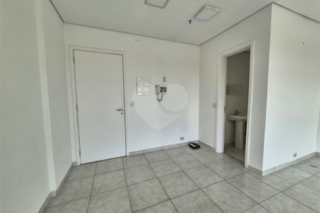 Sala à venda em Vila Leopoldina, São Paulo, SP