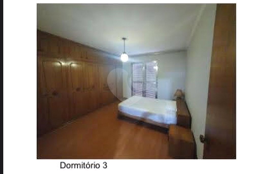 Sobrado à venda com 4 quartos, sendo 3 suítes,  em Jardim Petrópolis, São Paulo, SP