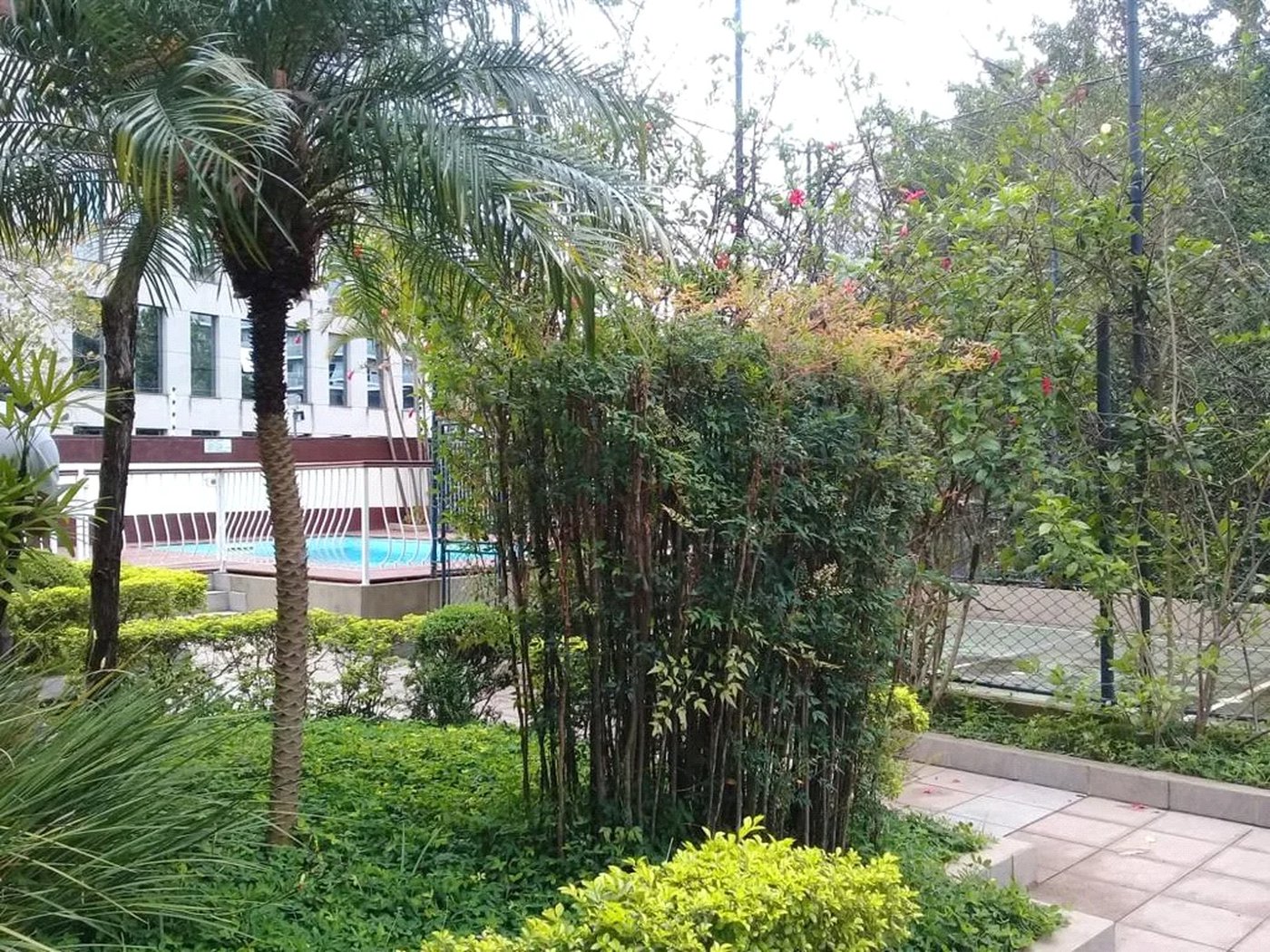 Apartamento à venda com 3 quartos, sendo 1 suíte, em Jardim Londrina, São Paulo, SP