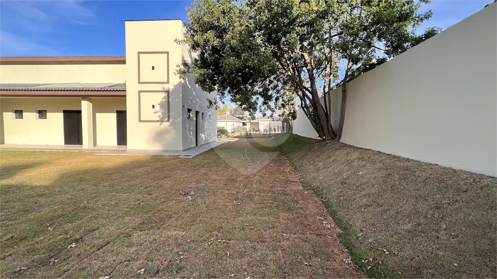 Casa à venda com 3 suítes no condomínio Village Ipanema 1, Araçoiaba da Serra - SP