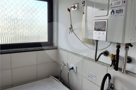 Apartamento à venda com 3 quartos, sendo 1 suíte, em Ipiranga, São Paulo, SP