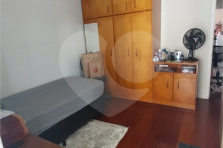 Sobrado à venda com 3 quartos em Vila Analia, São Paulo, SP
