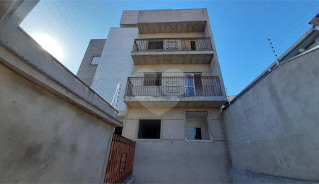Casa à venda com 2 quartos no condomínio Residencial Luta, São Paulo - SP