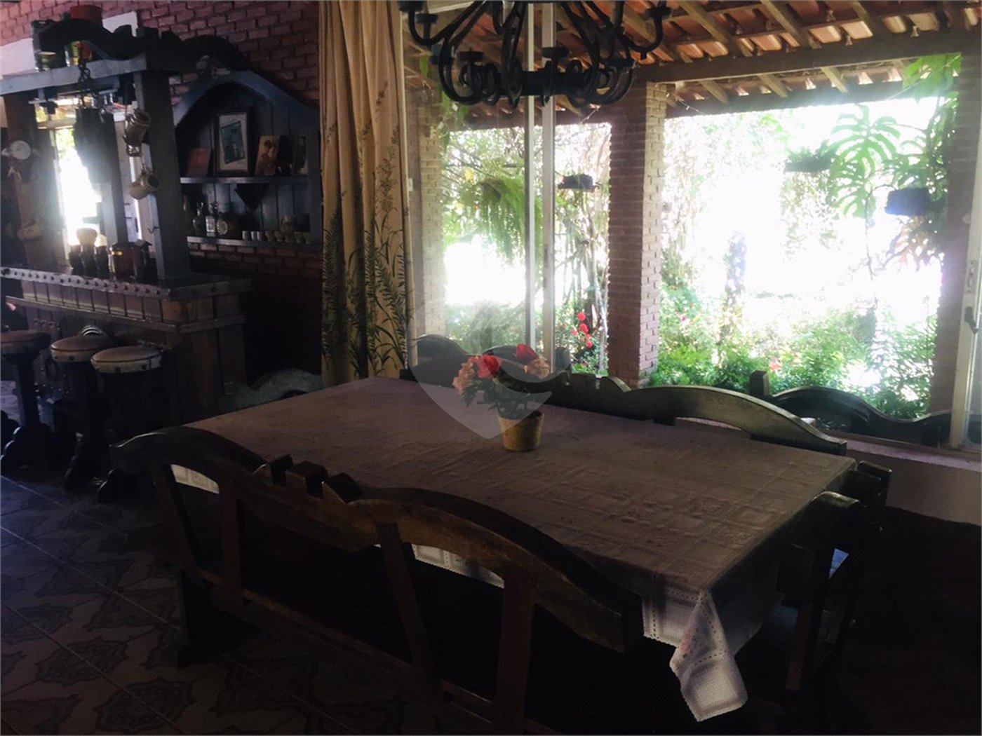 Sítio à venda com 9 quartos, sendo 4 suítes, em Remédios, Mairiporã, SP