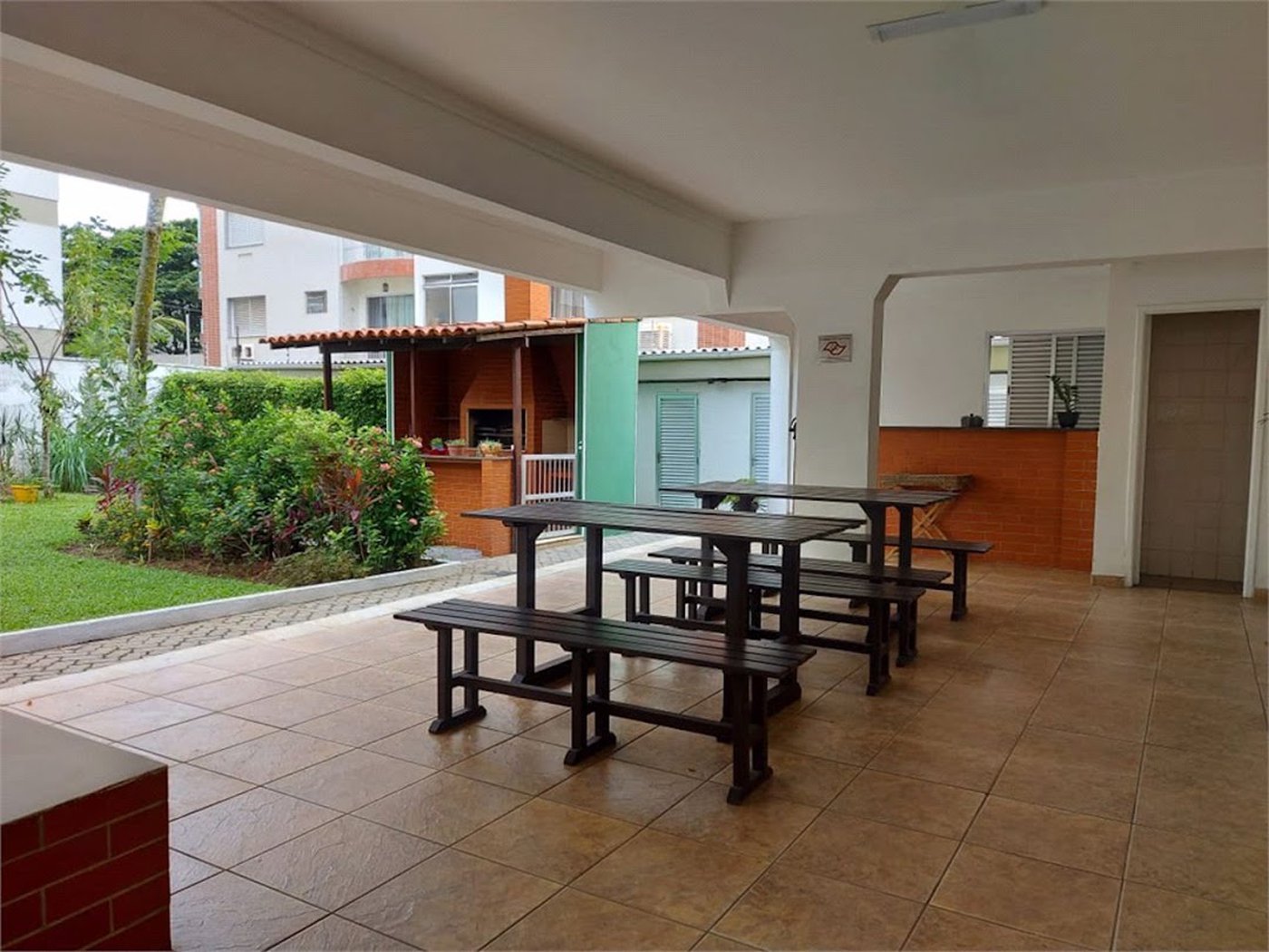 Apartamento Residencial à venda, Jardim Três Marias, Guarujá - AP1018.