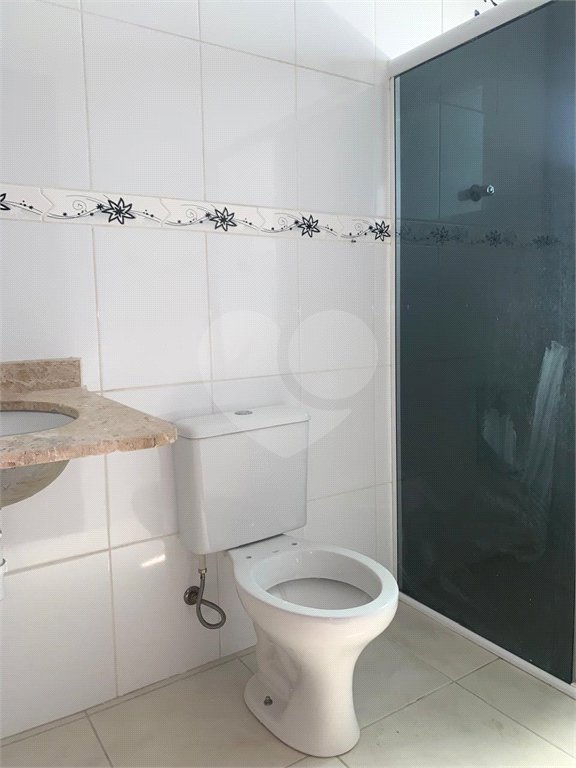 Sobrado à venda com 3 quartos, sendo 1 suíte, em Nova Cerejeira, Atibaia, SP