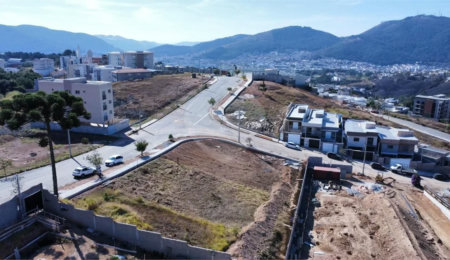 Terreno à venda em Residencial Belvedere, Poços de Caldas, MG