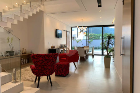 Casa à venda com 4 suítes no condomínio Brisas Jundiaí, Jundiaí - SP