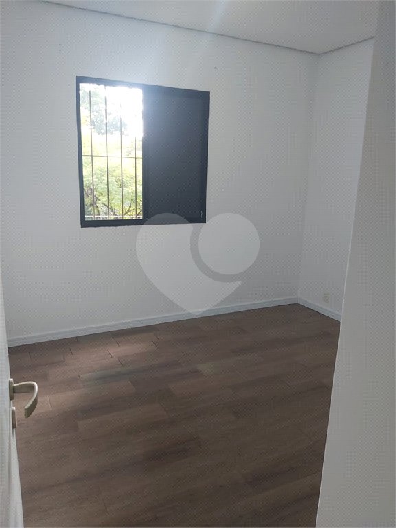 Apartamento à venda no condomínio Torres do Taboão, com 56m²