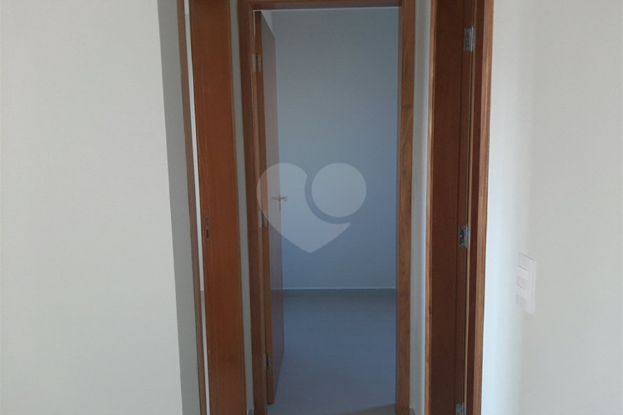 Apartamento com 37m2, 2 quartos, banheiro, sala, cozinha, COM vaga
