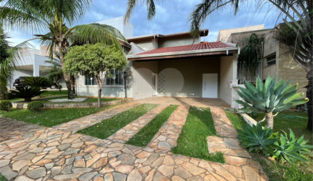 Casa à venda com 4 quartos, sendo 1 suíte,  no condomínio Raizes, Paulínia - SP