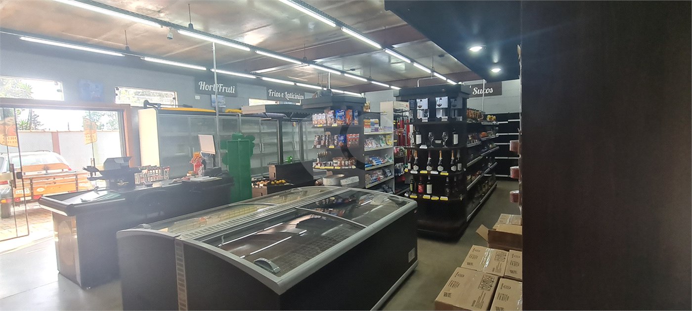 Loja para alugar em Roseira, Mairiporã, SP