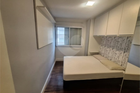 Apartamento à venda com 2 quartos em Vila Uberabinha, São Paulo, SP