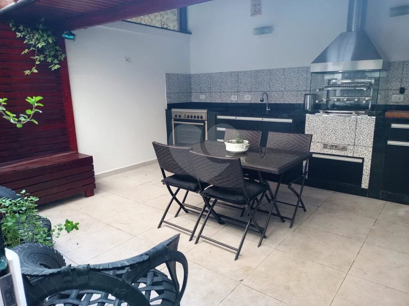 Sobrado à venda com 3 suítes em Vila Mazzei, São Paulo, SP