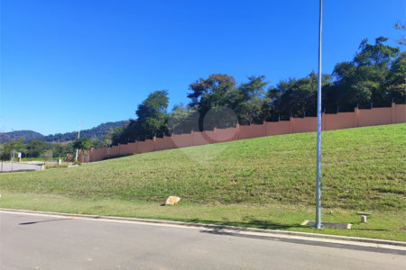 Terreno à venda no condomínio Alphaville - Fase 2, Jundiaí - SP