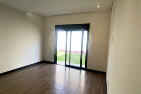 Casa à venda com 4 suítes no condomínio Campo de Toscana, Vinhedo - SP