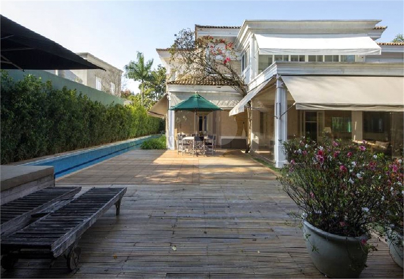 Casa à venda com 5 suítes no condomínio Pignatari, São Paulo - SP