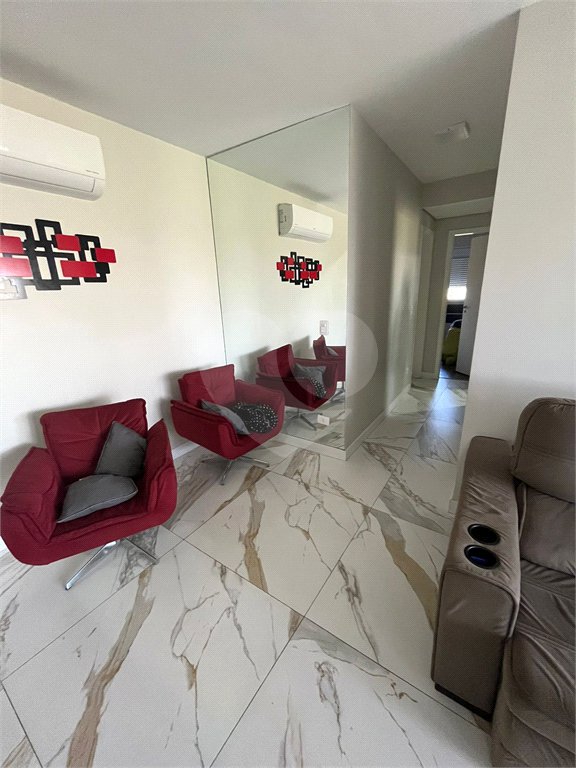 Apartamento à venda com 3 quartos, sendo 1 suíte, em Campo Grande, São Paulo, SP