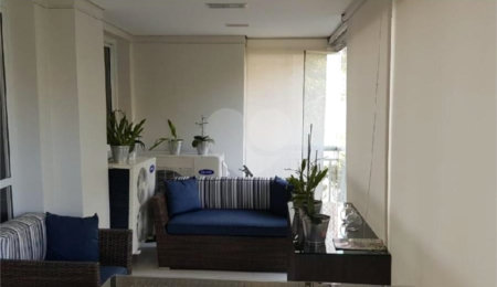 Apartamento à venda com 3 suítes em Vila Andrade, São Paulo, SP