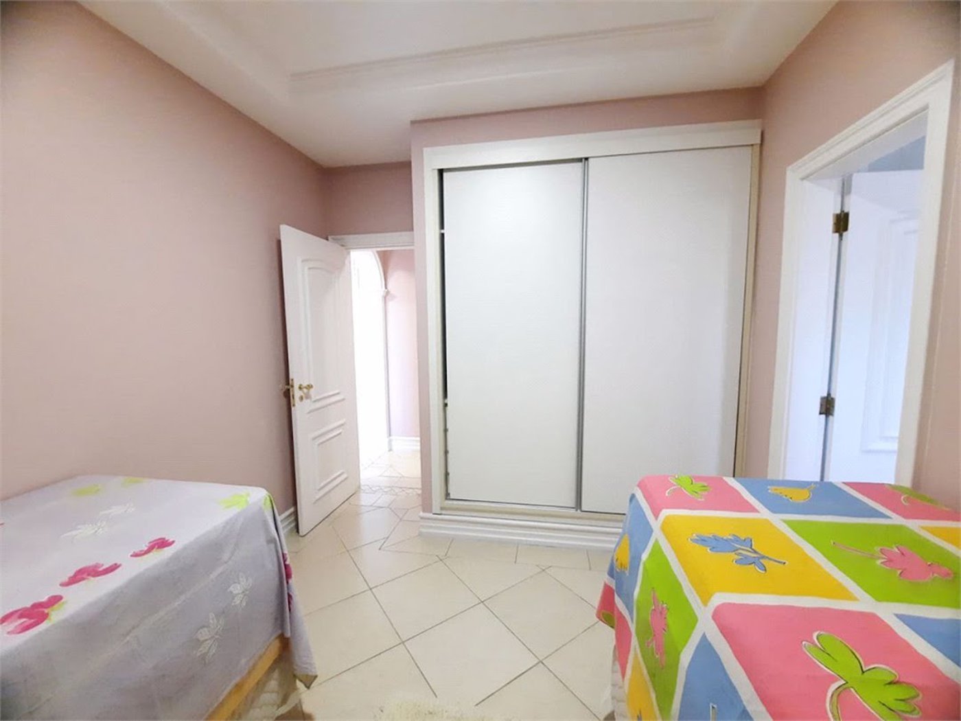 Apartamento Residencial à venda, Balneário Cidade Atlântica, Guarujá - AP1137.