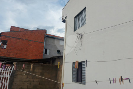 Sobrado à venda com 4 quartos em Capela, Vinhedo, SP