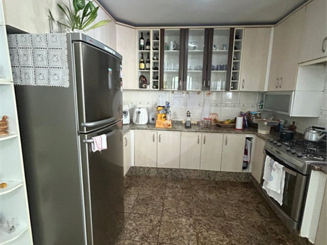 Sobrado à venda com 3 quartos, sendo 1 suíte,  em Vila Nova Cachoeirinha, São Paulo, SP