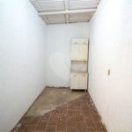 Sobrado à venda com 2 quartos em Vila Santa Rita, São Roque, SP