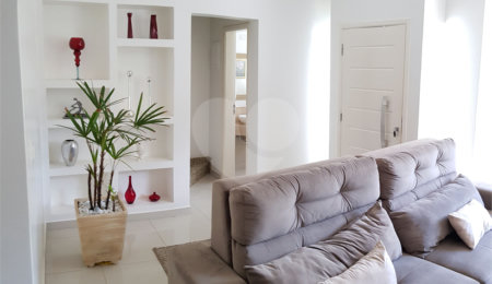 Casa à venda com 3 quartos, sendo 1 suíte,  no condomínio Ilha das Águas, Salto - SP
