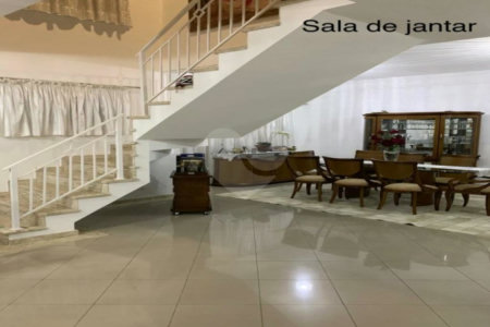Casa à venda com 4 suítes em Parque dos Príncipes, São Paulo, SP