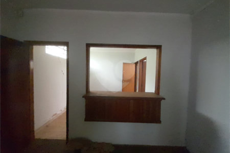 Casa de Esquina à Venda no Santa Felícia – São Carlos/SP