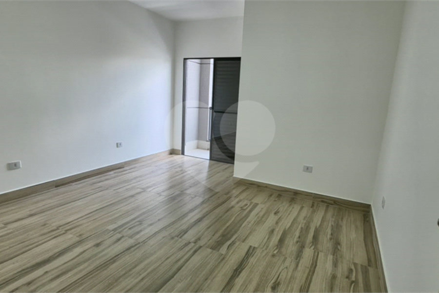 Sobrado à venda com 3 quartos, sendo 1 suíte, em Vila Bonilha, São Paulo, SP