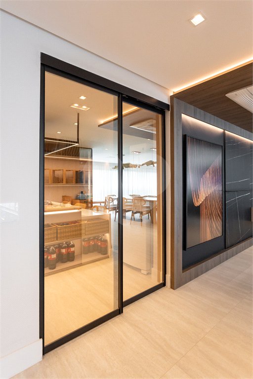 Apartamento à venda com 3 suítes em Jardim Morumbi, São Paulo, SP