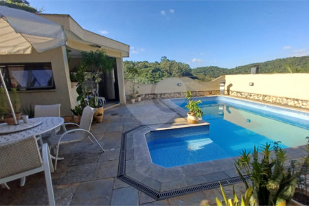 Casa à venda com 3 suítes em Tucuruvi, São Paulo, SP
