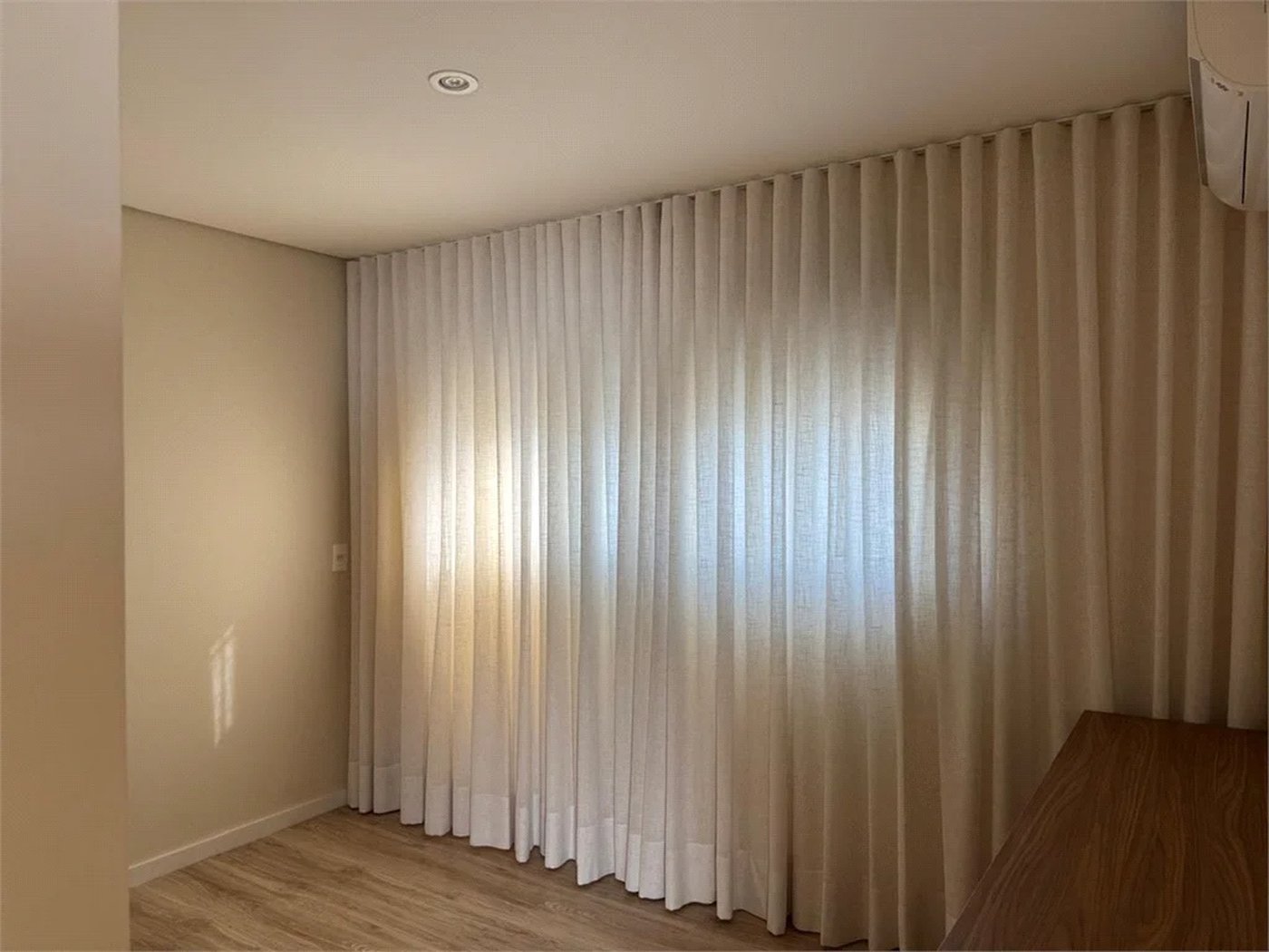 Apartamento à venda com 2 suítes em Jardim Morumbi, São Paulo, SP