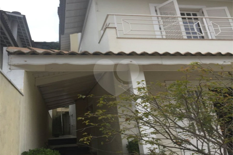 Sobrado à venda com 3 suítes em Tremembé, São Paulo, SP