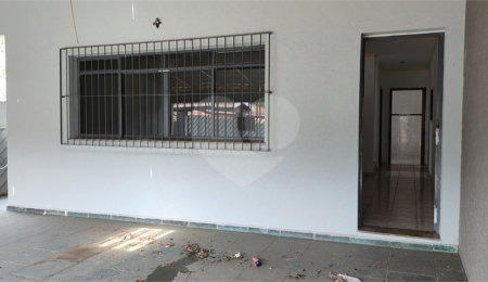 Sobrado à venda com 3 quartos, sendo 1 suíte,  em Ressaca, Atibaia, SP