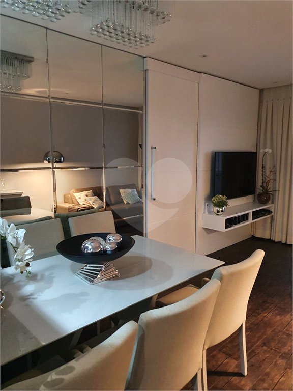 Apartamento à venda com 3 quartos, sendo 1 suíte,  em Mooca, São Paulo, SP