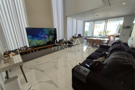 Casa em condomínio à venda com 4 quartos, sendo 3 suítes, em Iporanga, Sorocaba, SP