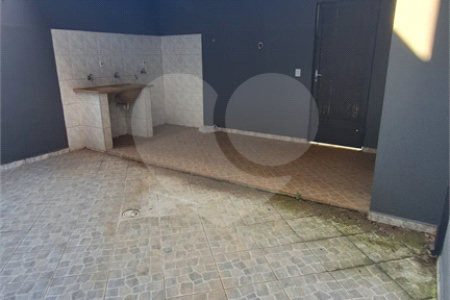 Sobrado à venda com 2 suítes em Jardim Itamaracá, Indaiatuba, SP