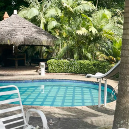 Casa à venda com 23 quartos, sendo 8 suítes,  em Taiaçupeba, Mogi das Cruzes, SP