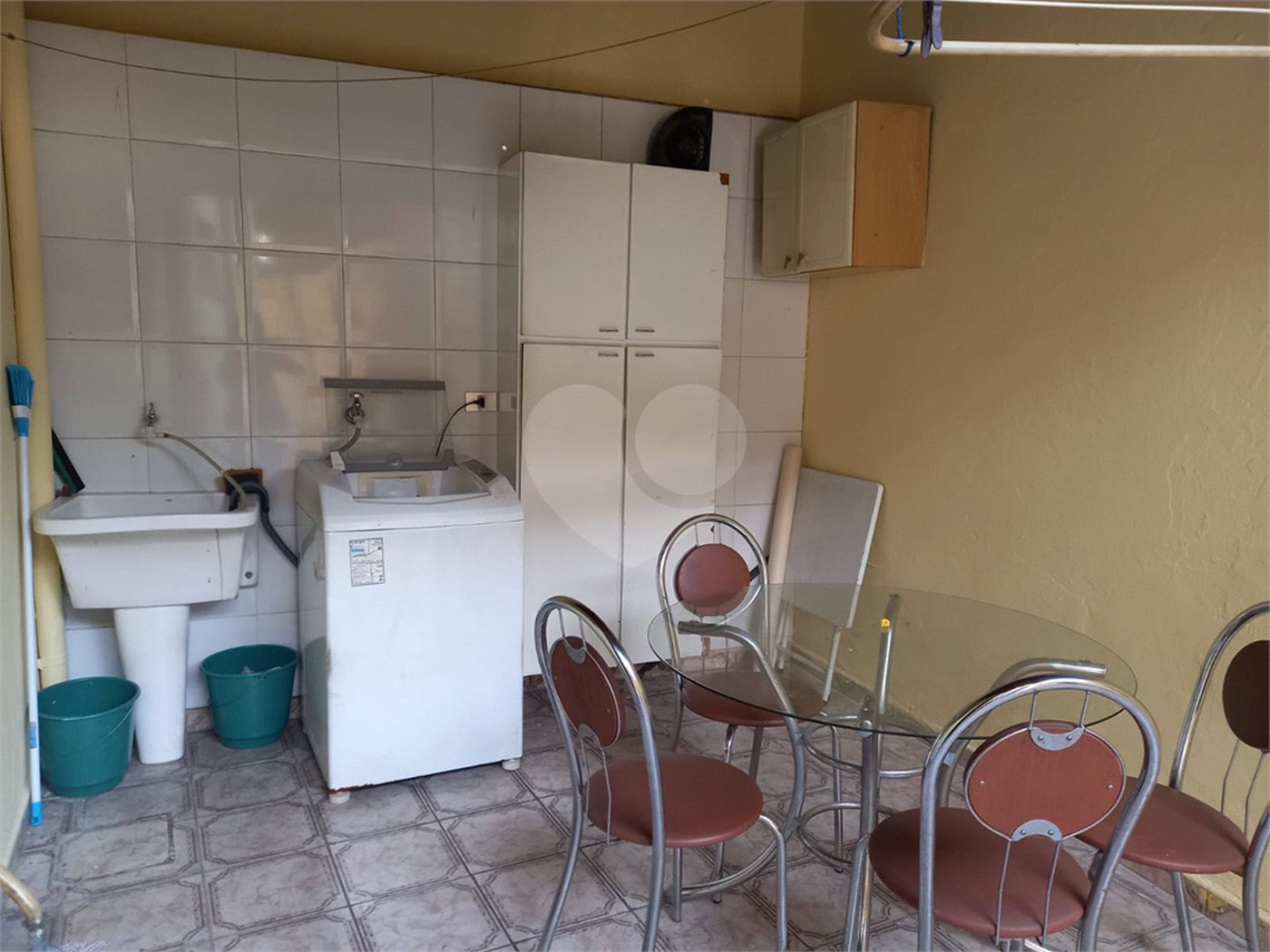 Sobrado à venda com 3 quartos, sendo 1 suíte,  em Tremembé, São Paulo, SP