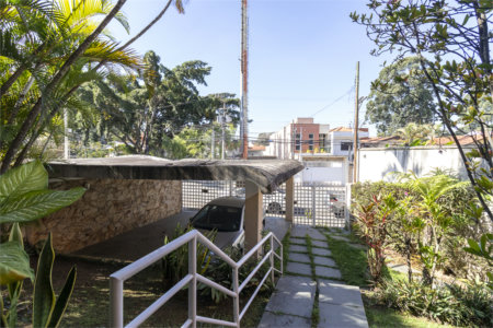 Sobrado à venda com 3 quartos, sendo 1 suíte, em Jardim Prudência, São Paulo, SP