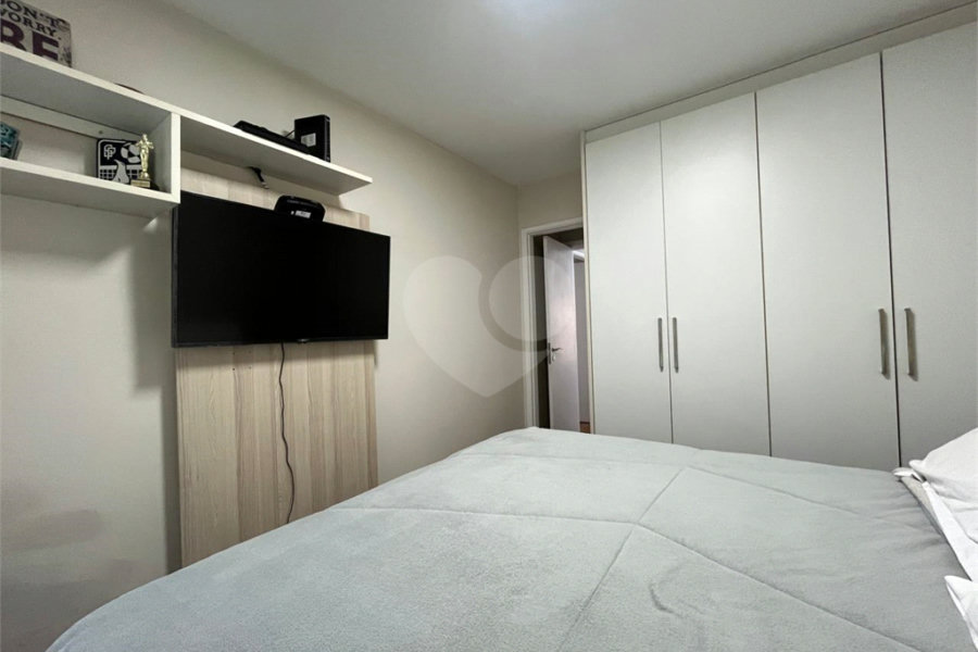 Casa à venda com 3 suítes no condomínio Domus, São Paulo - SP