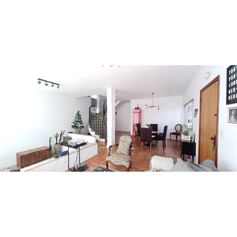 Sobrado à venda com 4 quartos, sendo 1 suíte, em Jardim Colombo, São Paulo, SP