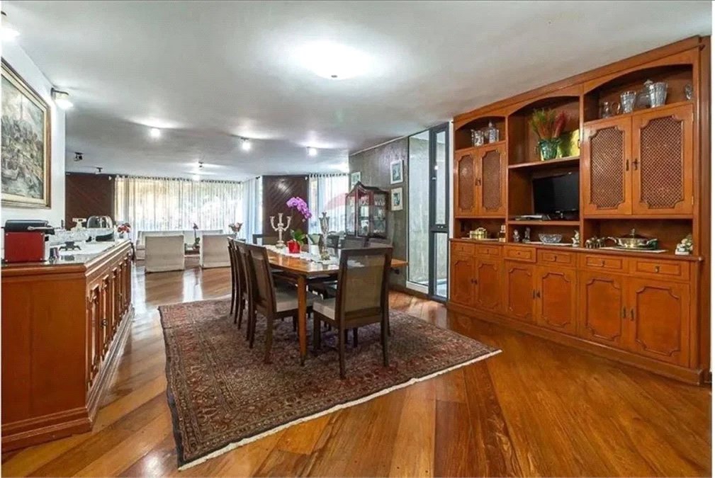 Casa à venda com 4 suítes em Jardim Vitória Régia, São Paulo, SP